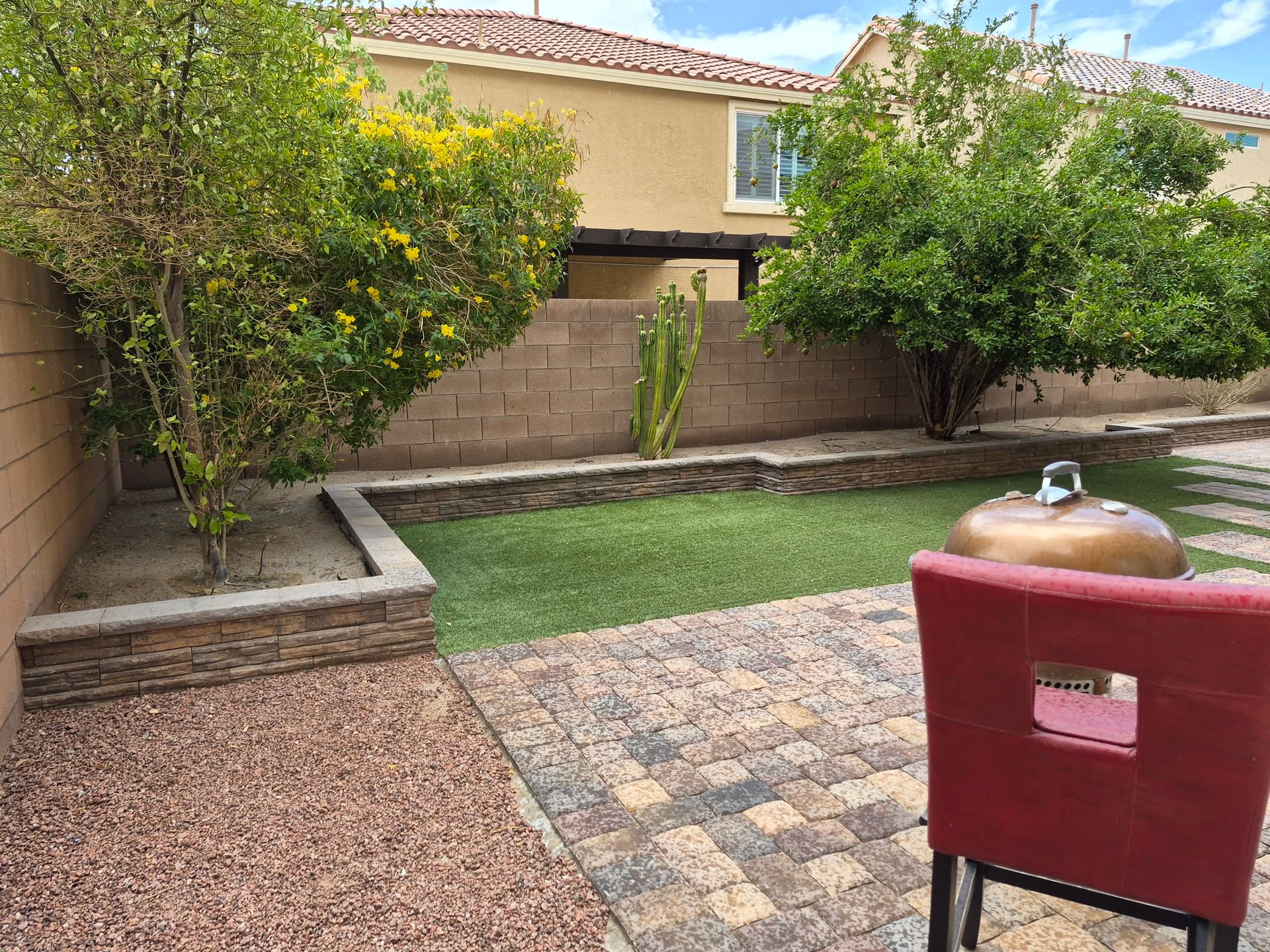 Gallery photos for Backyard Patio Design with Turf and Pavers Done Right: Image #2