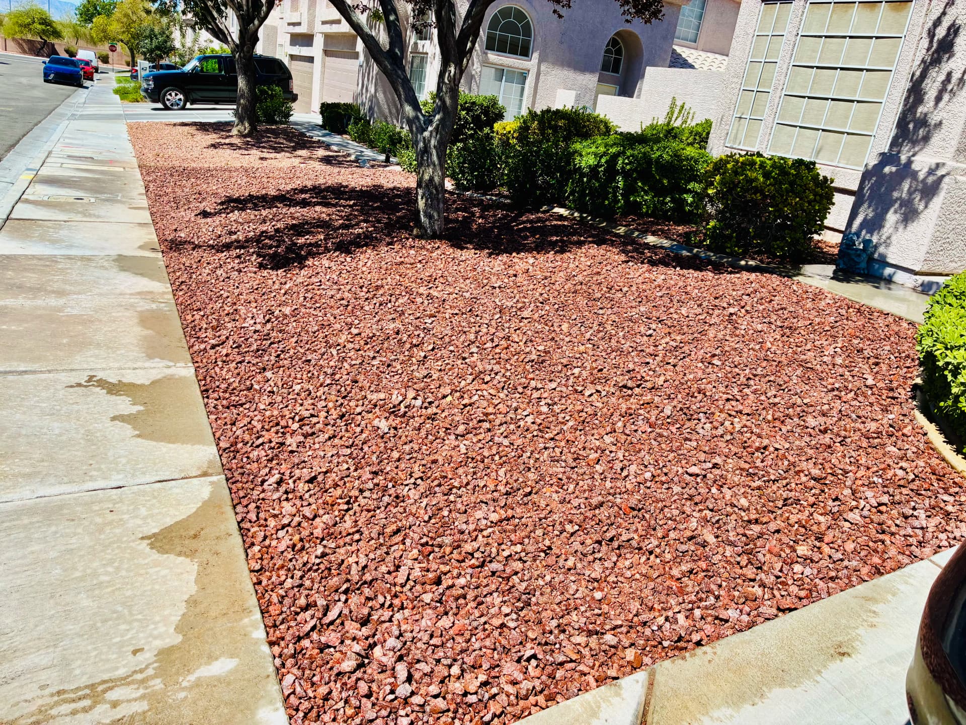 Gallery photos for Las Vegas Turf Removal and Decorative Rock Landscaping: Image #1